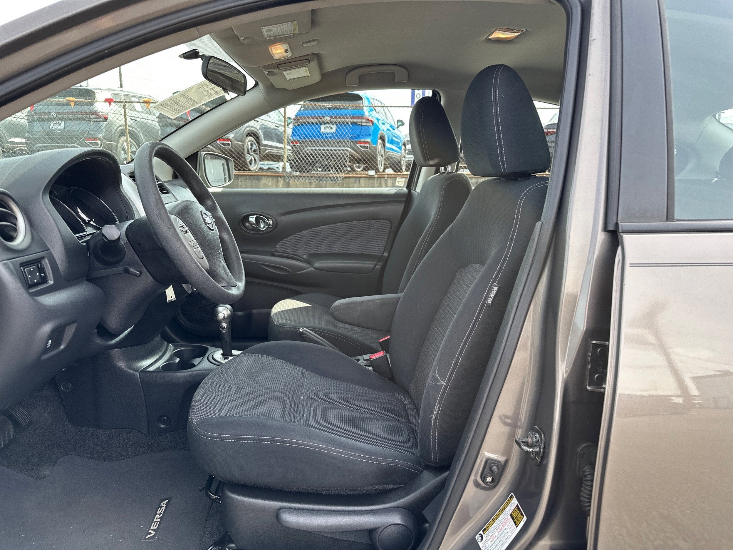 2015 Nissan Versa SV