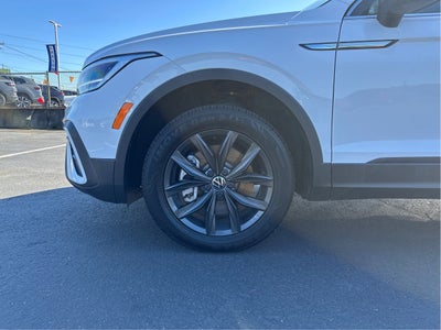 2024 Volkswagen Tiguan SE