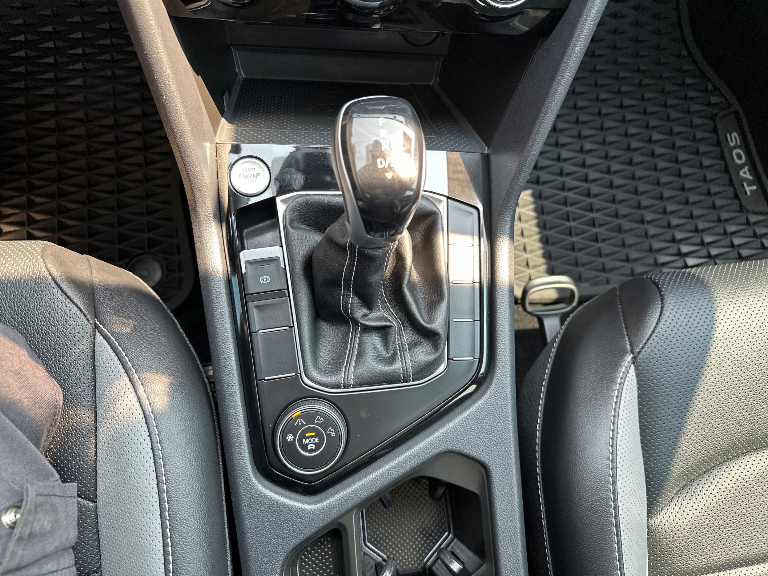 2022 Volkswagen Taos SEL