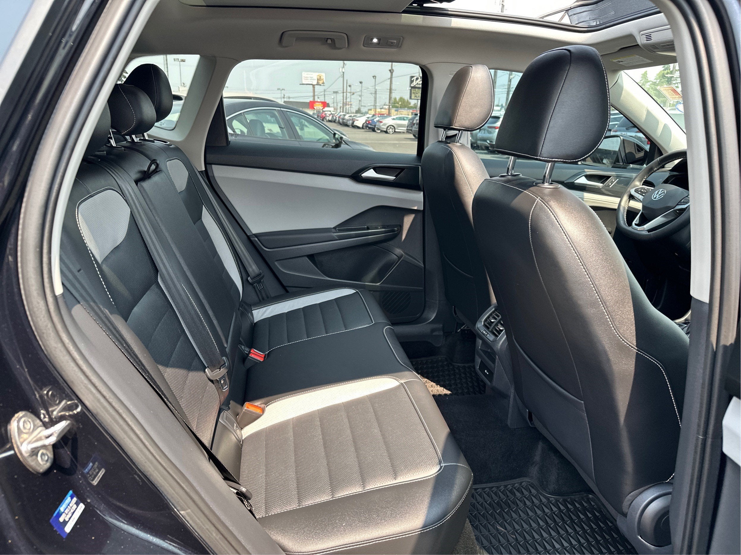 2022 Volkswagen Taos SEL