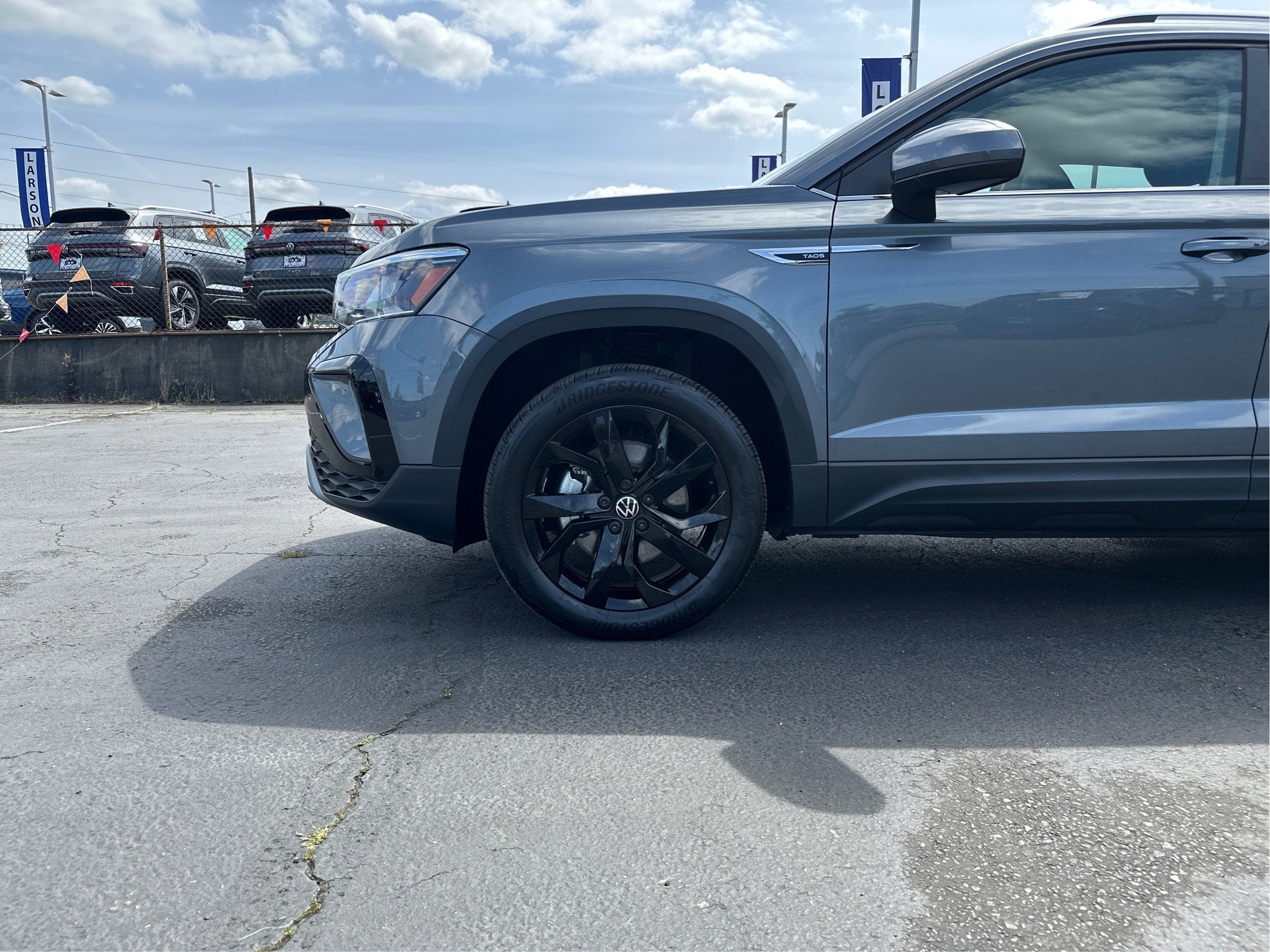 2022 Volkswagen Taos SE