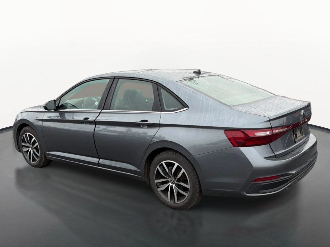 2025 Volkswagen Jetta SE