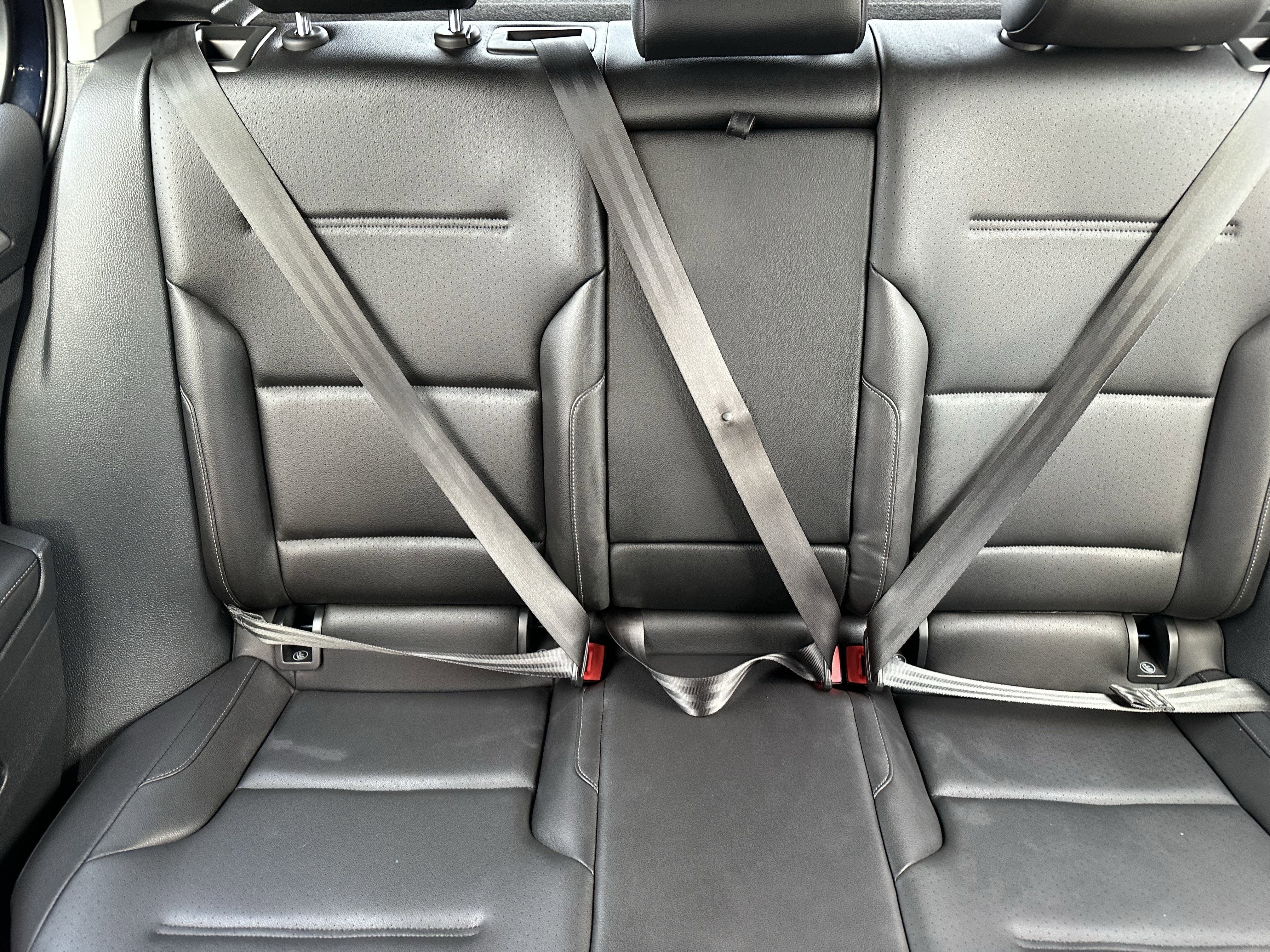 2015 Volkswagen Golf TDI S