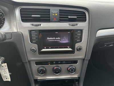 2015 Volkswagen Golf TDI S