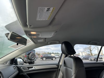 2015 Volkswagen Golf TDI S