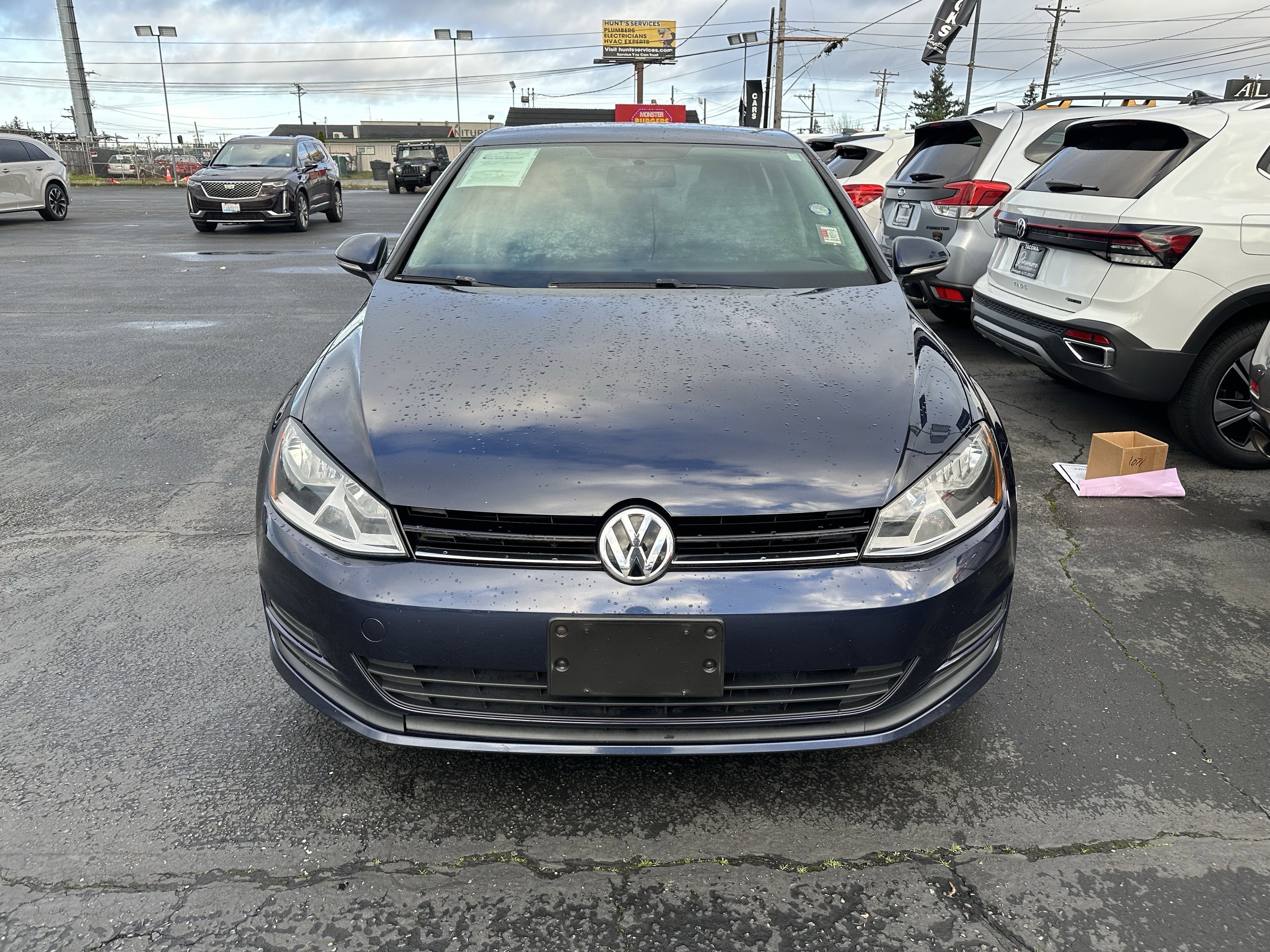 2015 Volkswagen Golf TDI S