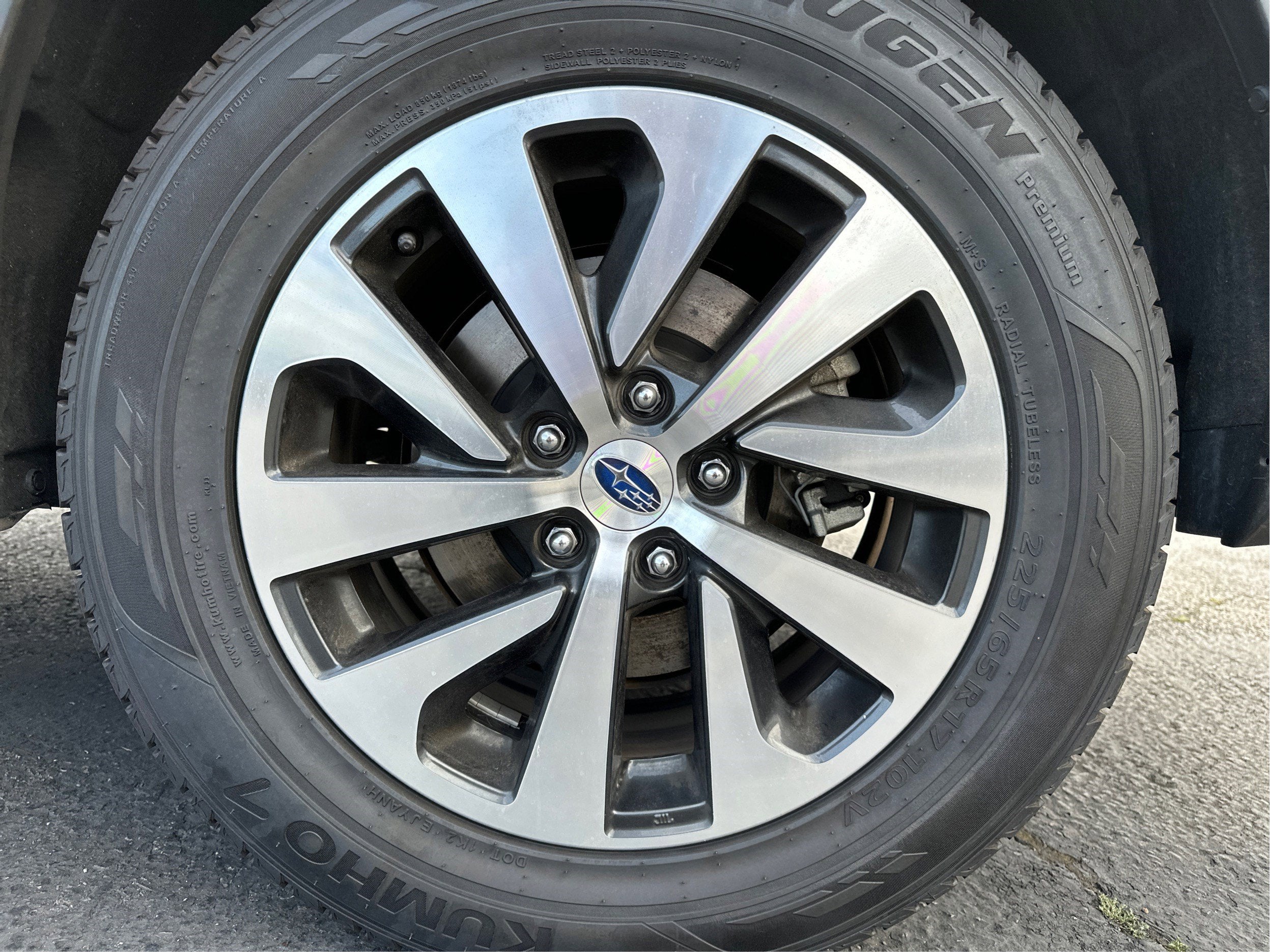2024 Subaru Outback Premium