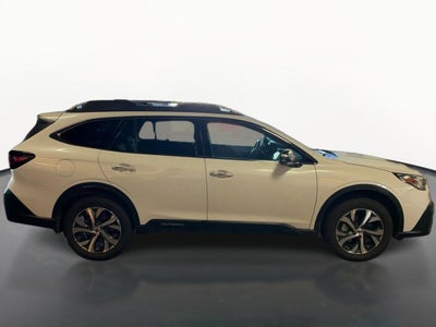 2022 Subaru Outback Touring XT