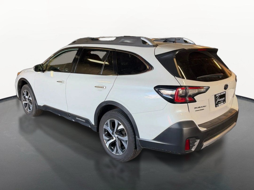 2022 Subaru Outback Touring XT