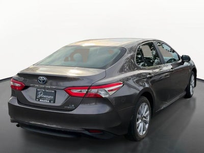2018 Toyota Camry Hybrid LE