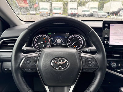 2023 Toyota Camry SE AWD