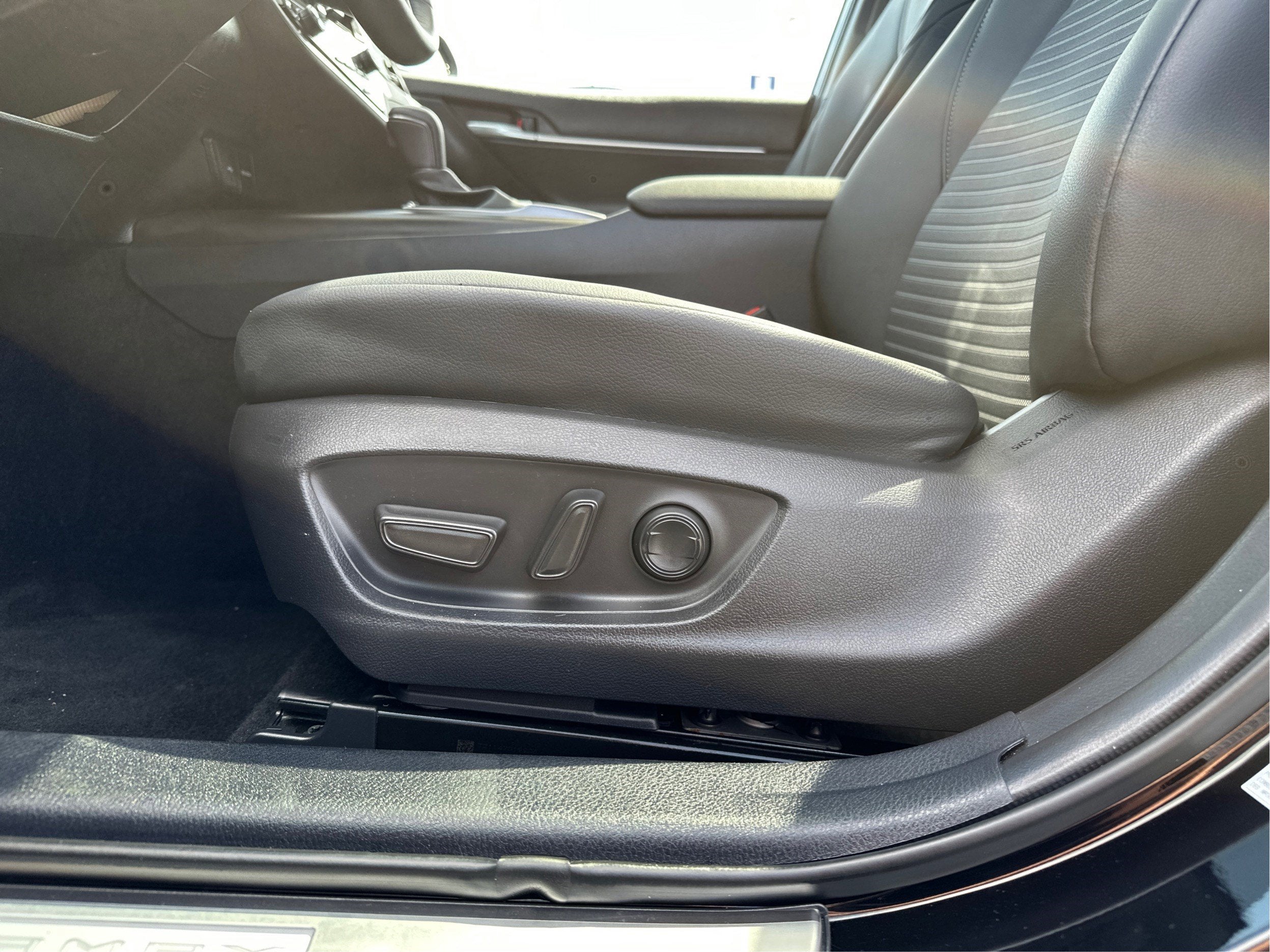 2021 Toyota Camry SE AWD