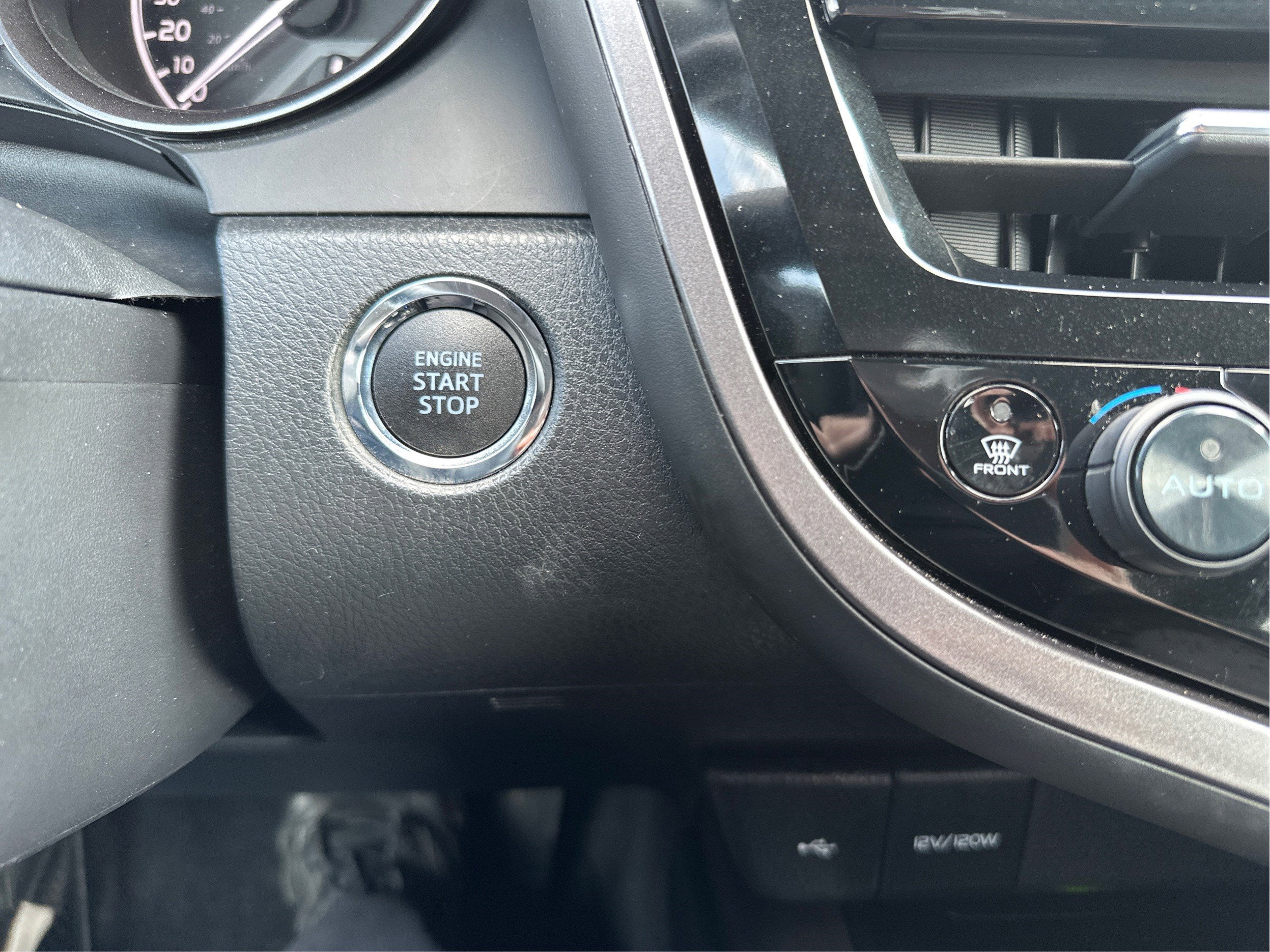 2021 Toyota Camry SE AWD