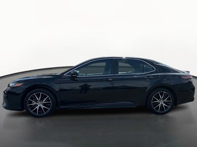 2021 Toyota Camry SE AWD
