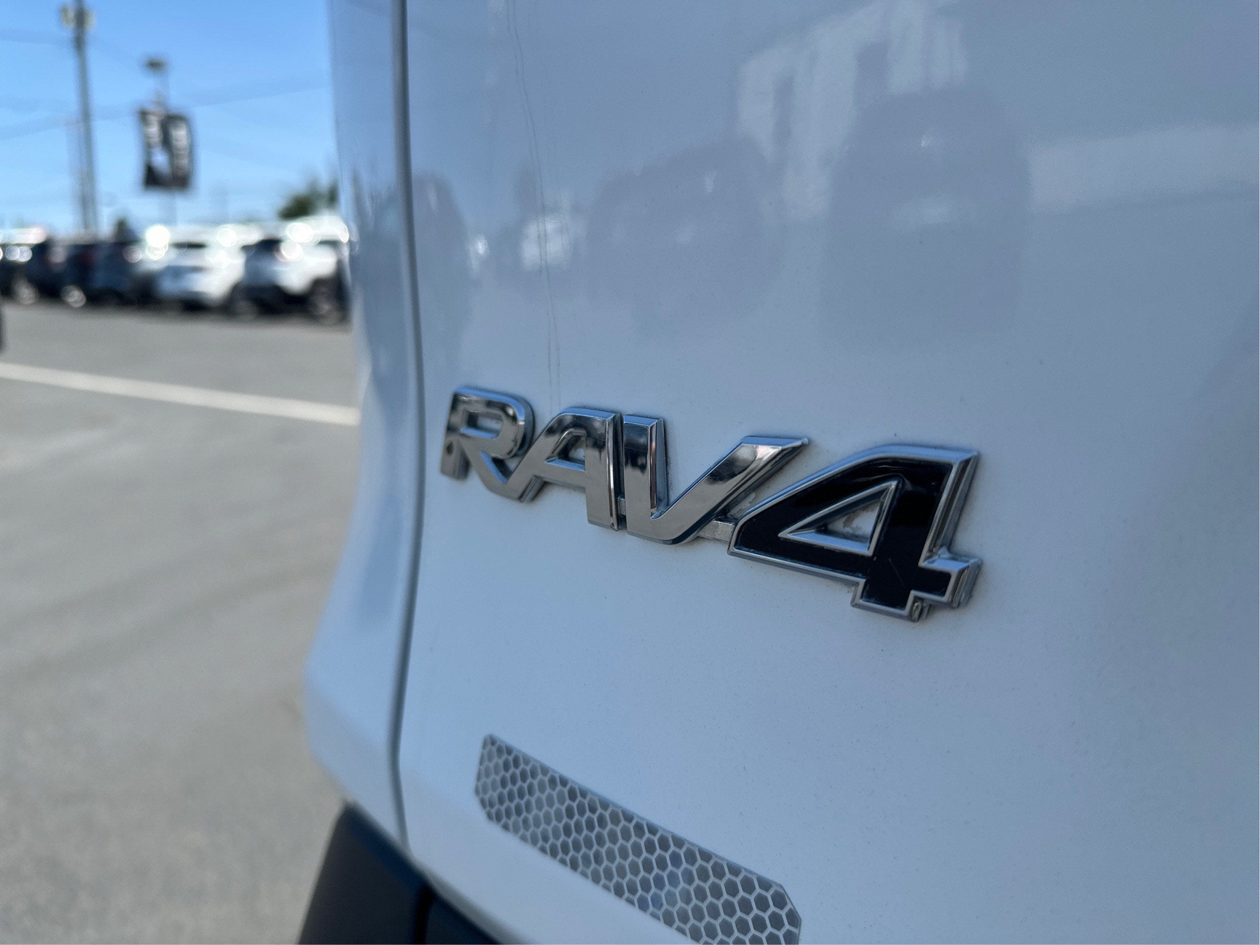 2020 Toyota RAV4 Hybrid XLE AWD