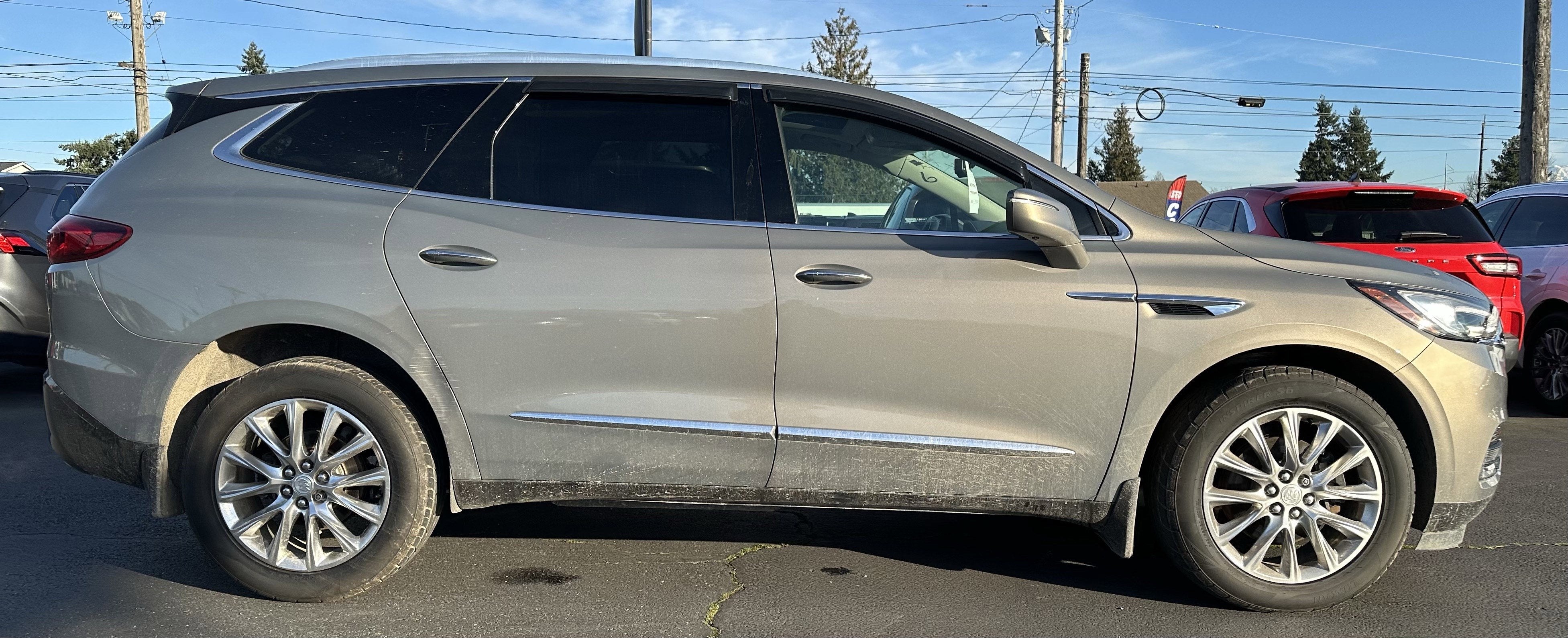 2018 Buick Enclave Essence AWD