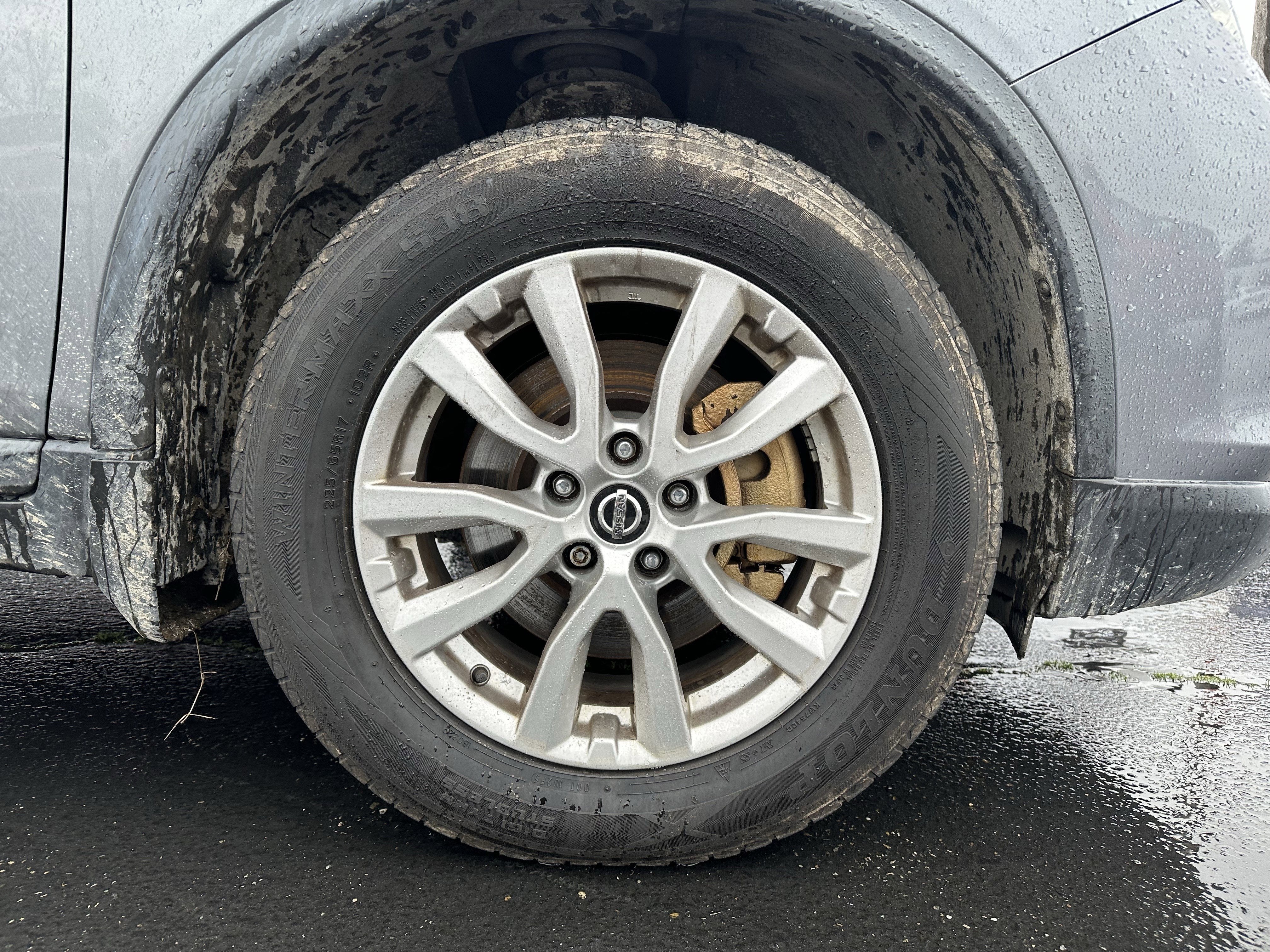 2017 Nissan Rogue Base