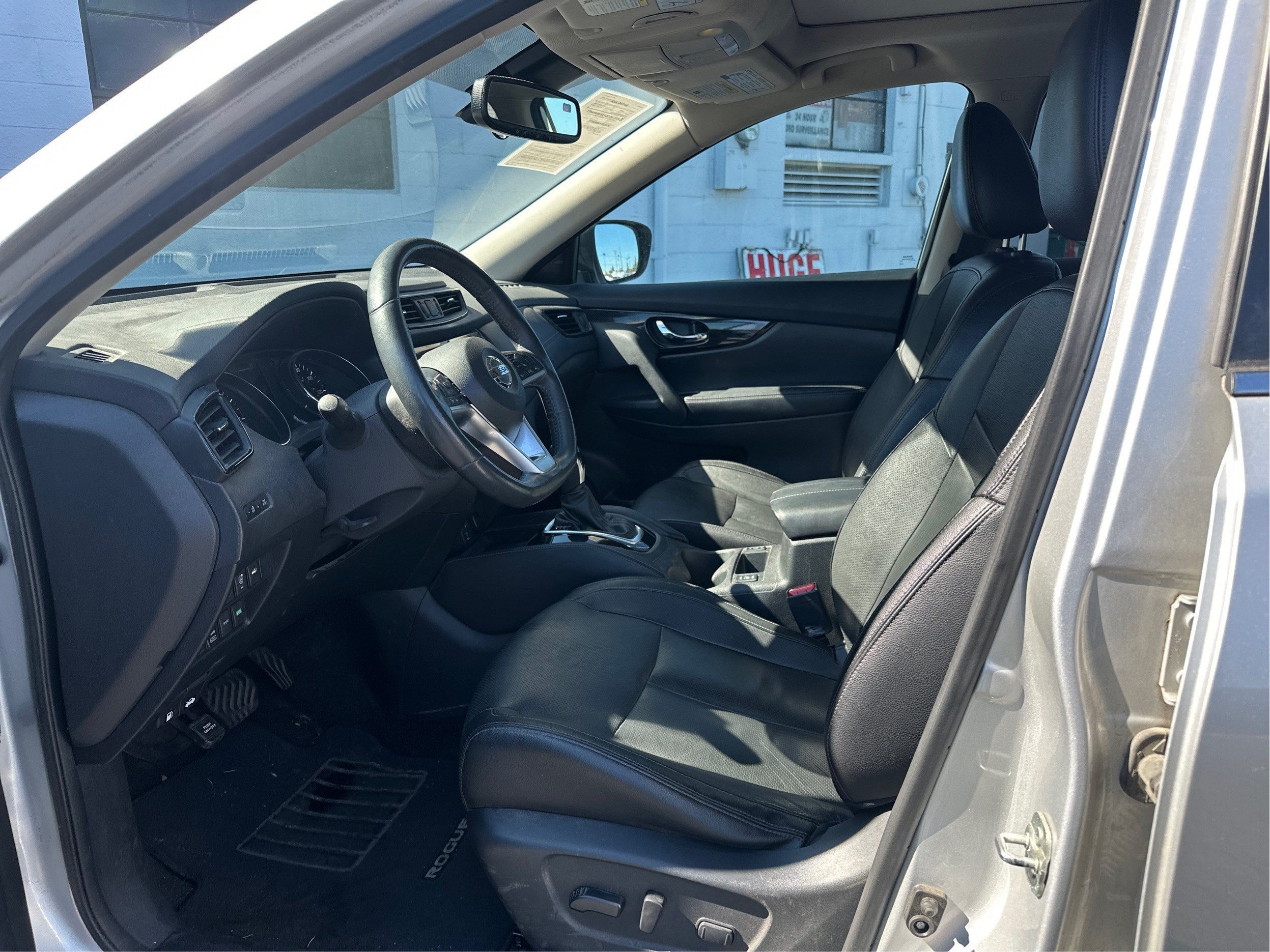2017 Nissan Rogue SL
