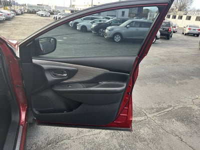 2016 Nissan Murano Base