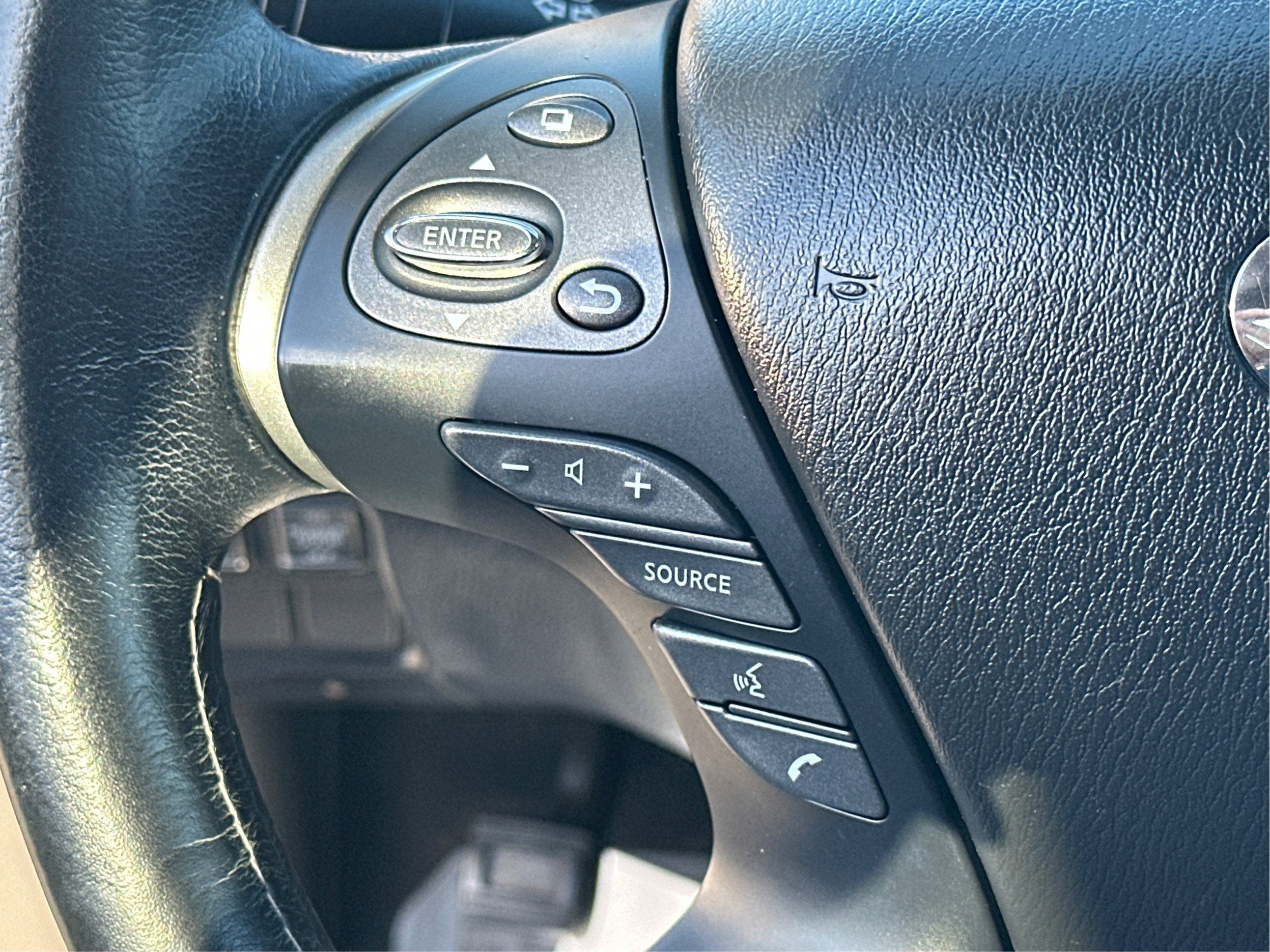 2017 INFINITI QX60 AWD