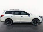 2018 Nissan Pathfinder Base