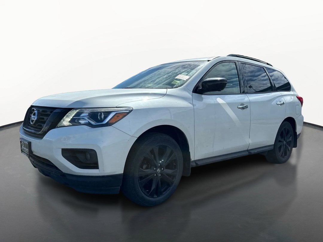 2018 Nissan Pathfinder Base