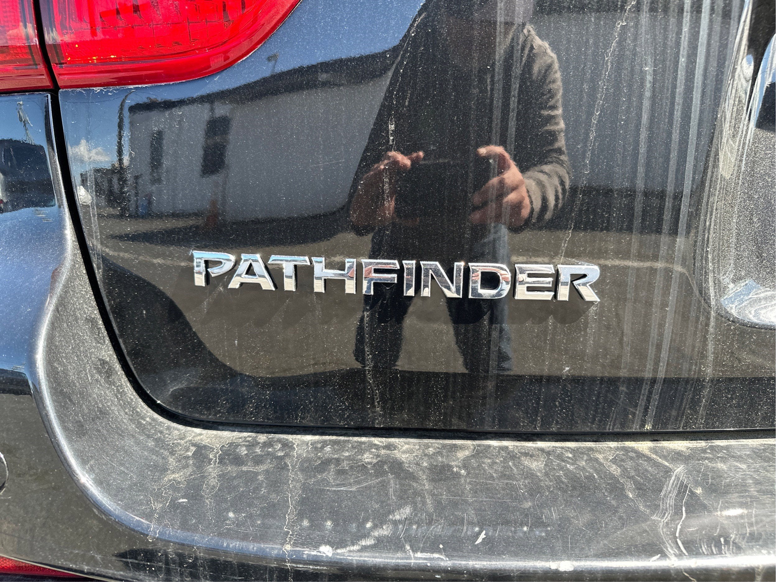 2019 Nissan Pathfinder SV