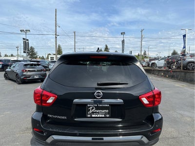 2019 Nissan Pathfinder SV