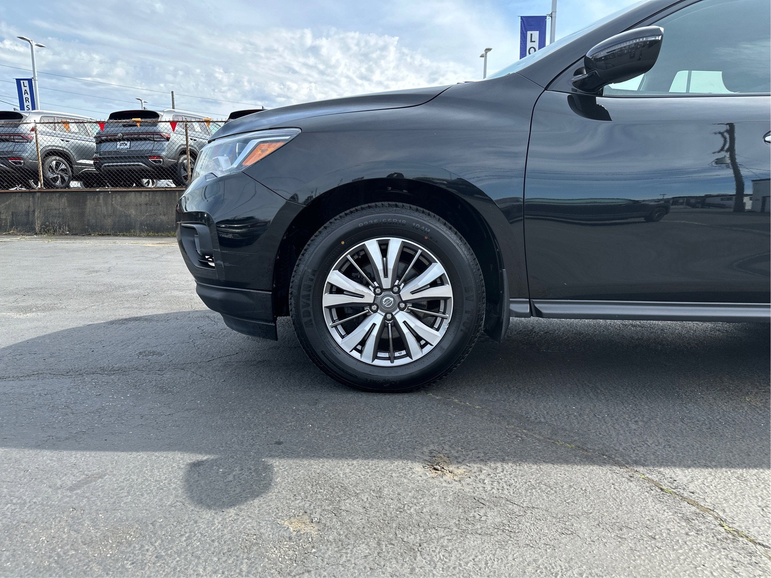 2019 Nissan Pathfinder SV