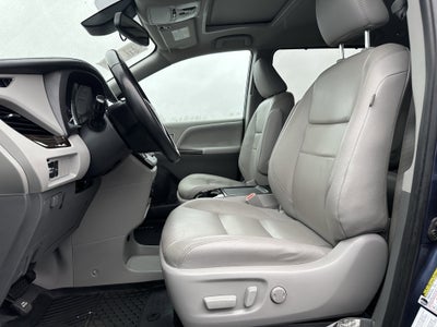 2020 Toyota Sienna XLE AWD 7-Passenger