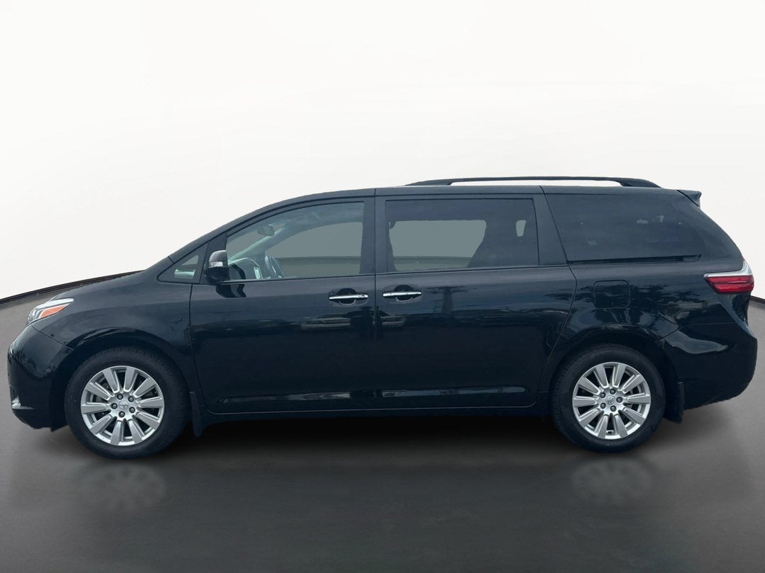 2017 Toyota Sienna XLE