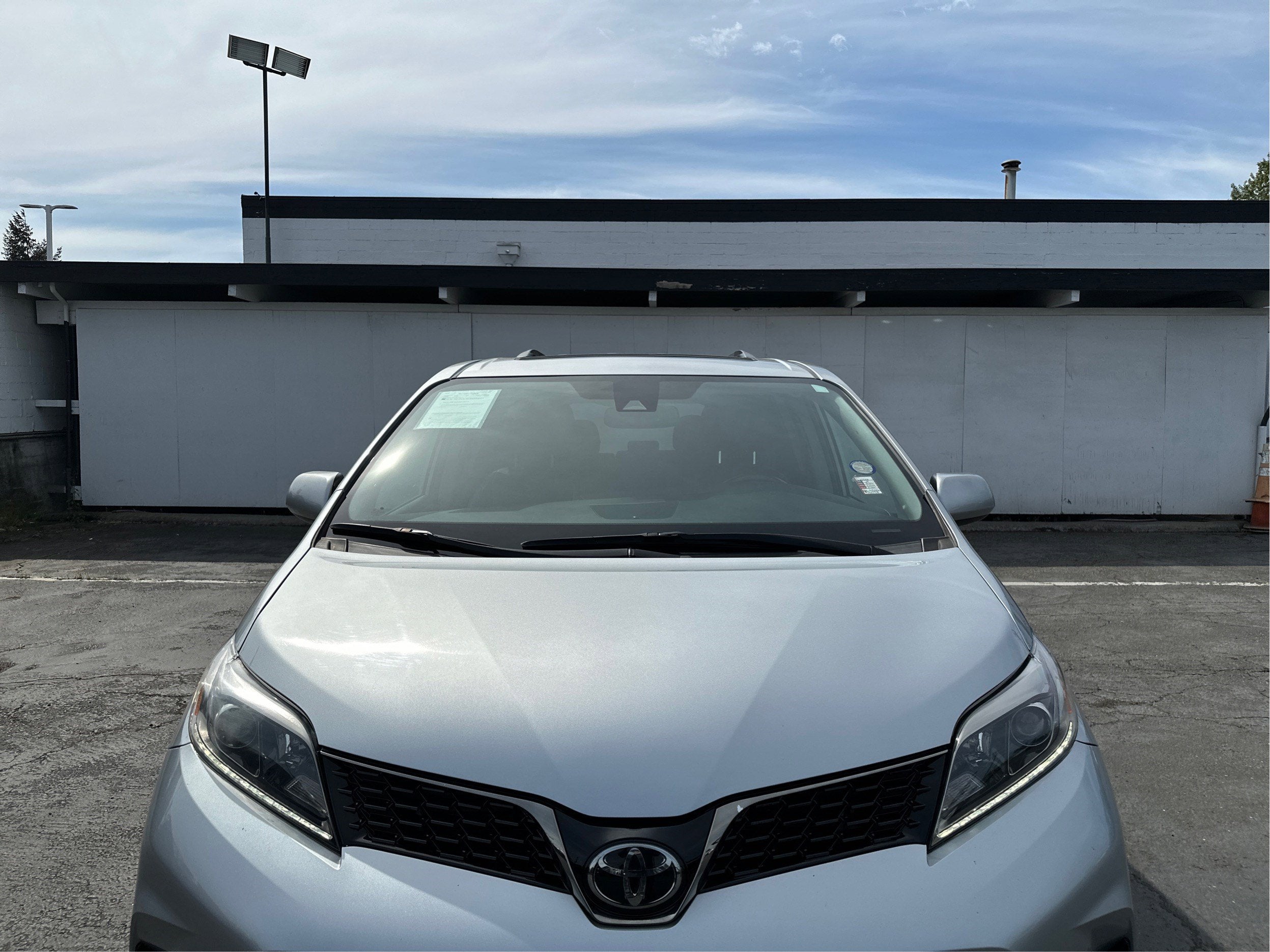 2019 Toyota Sienna SE