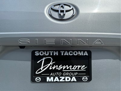 2019 Toyota Sienna SE