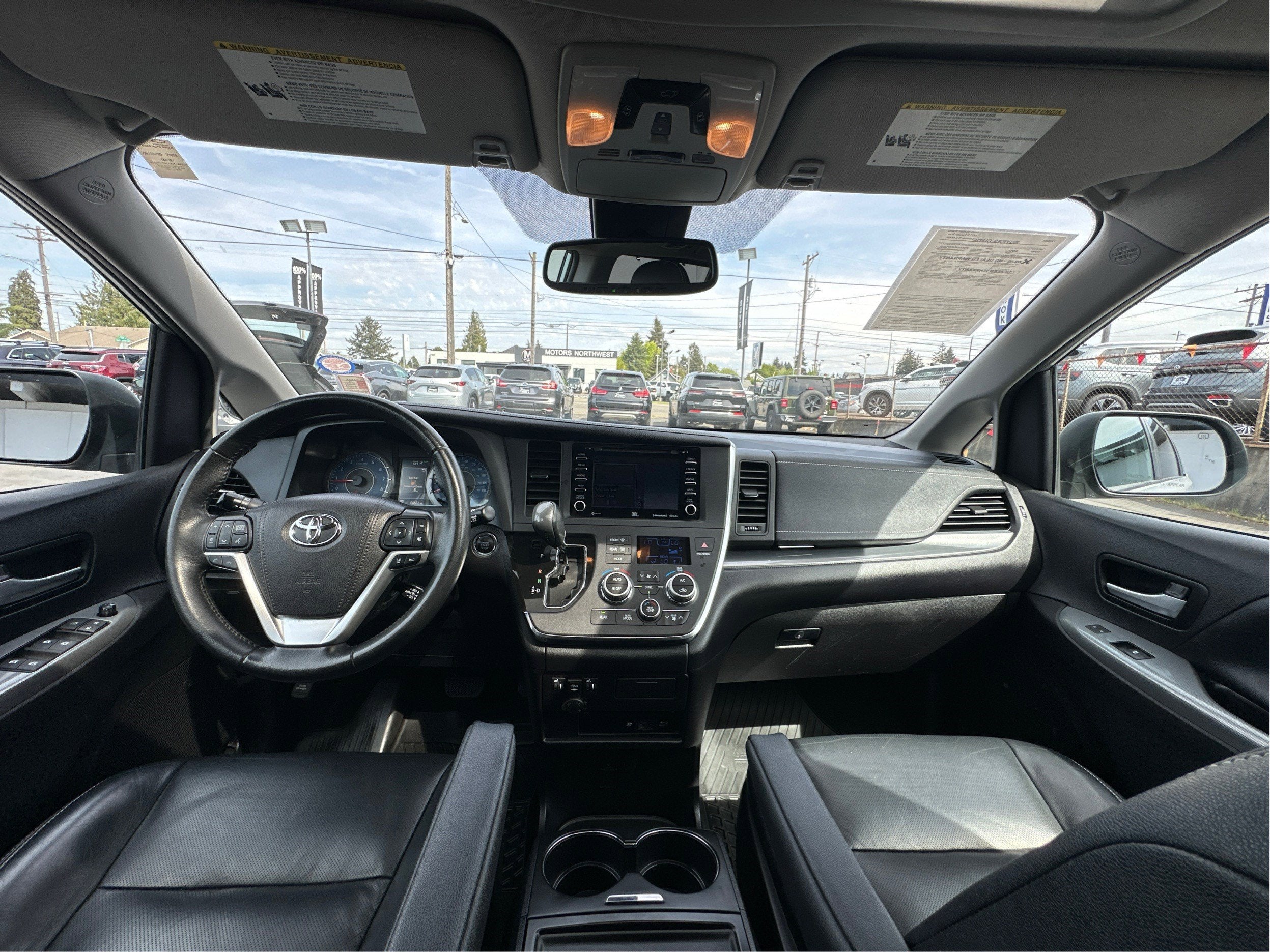 2019 Toyota Sienna SE