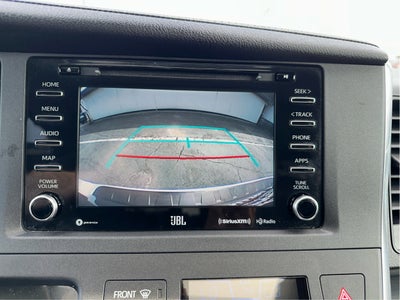 2019 Toyota Sienna SE