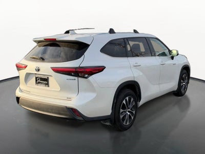 2020 Toyota Highlander Hybrid XLE