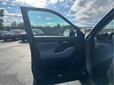 2021 Toyota Highlander XLE AWD