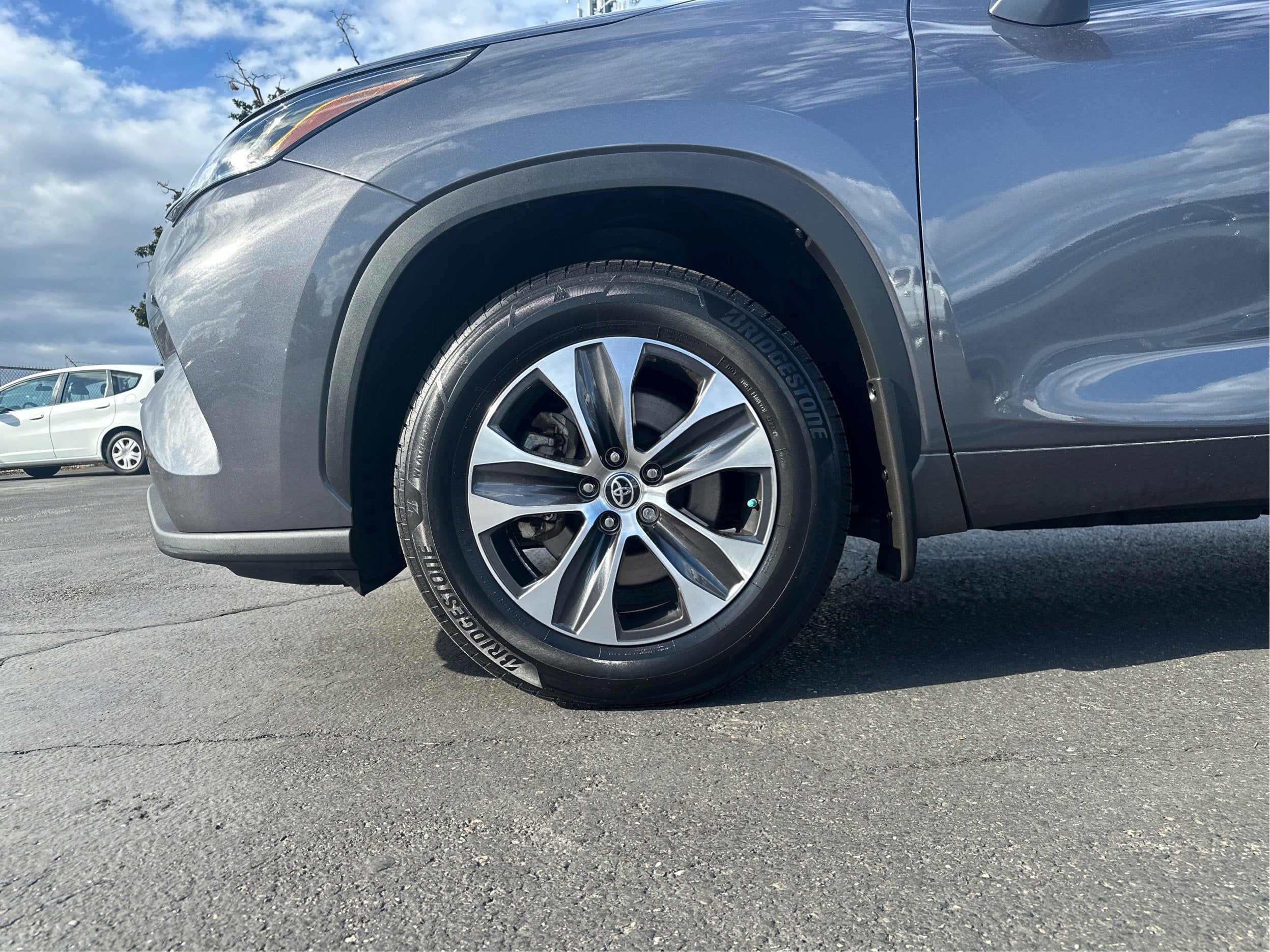 2021 Toyota Highlander XLE AWD