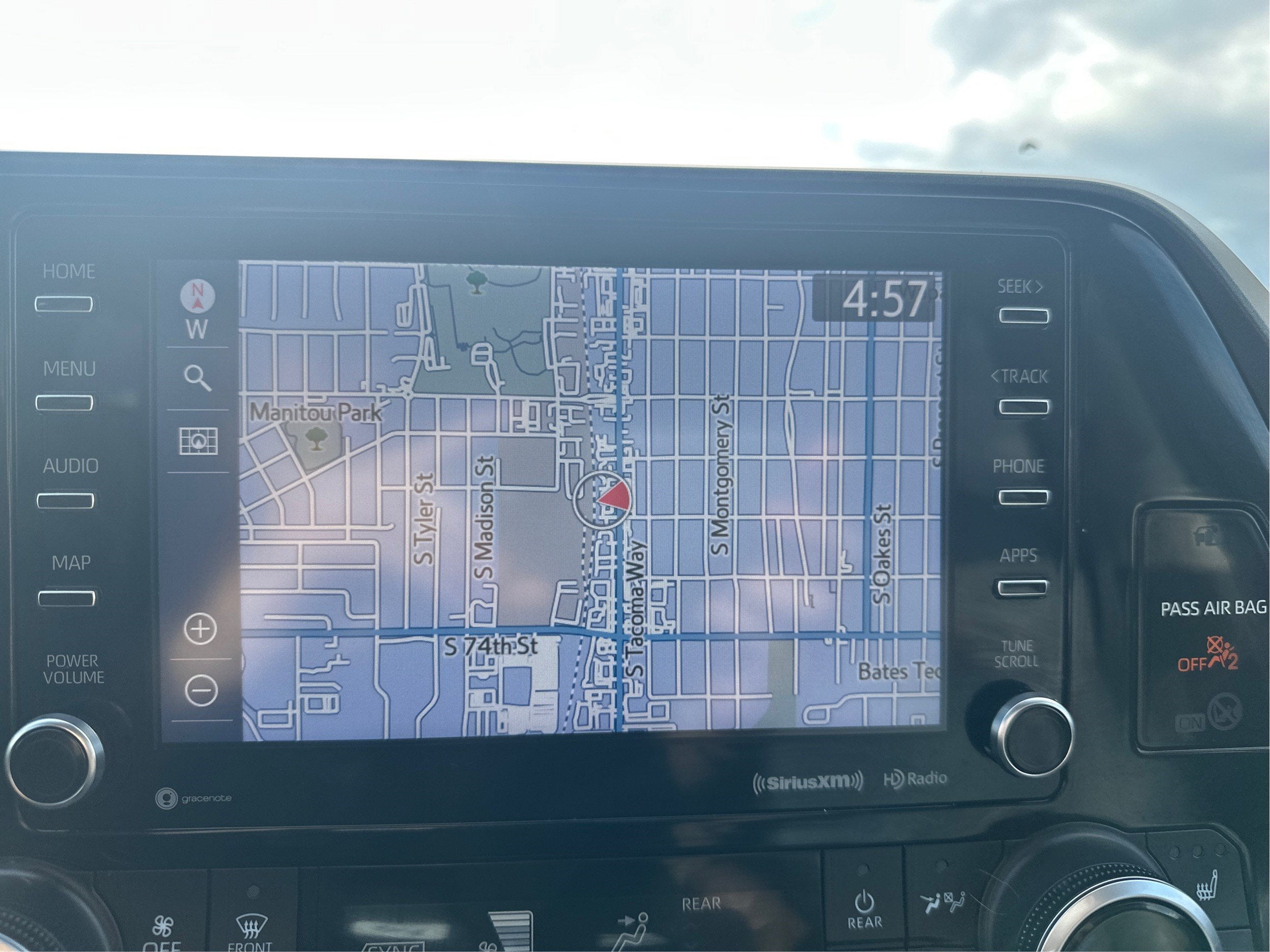 2021 Toyota Highlander XLE AWD
