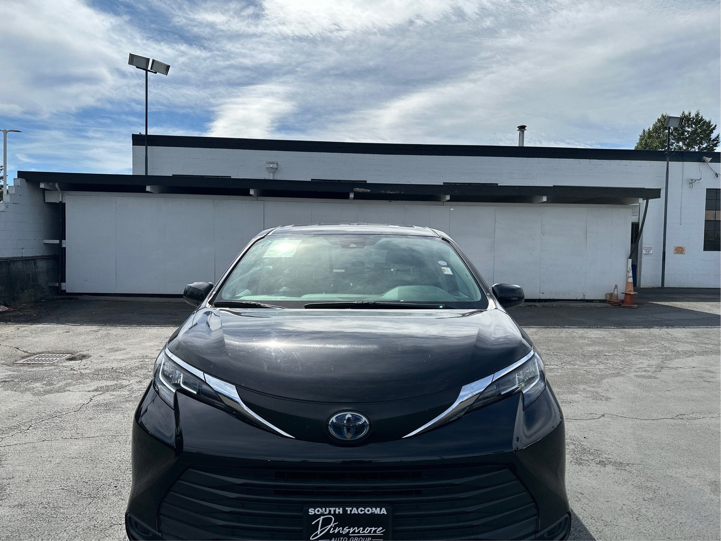 2022 Toyota Sienna LE