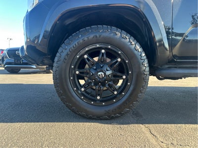 2017 Toyota Tacoma TRD Sport