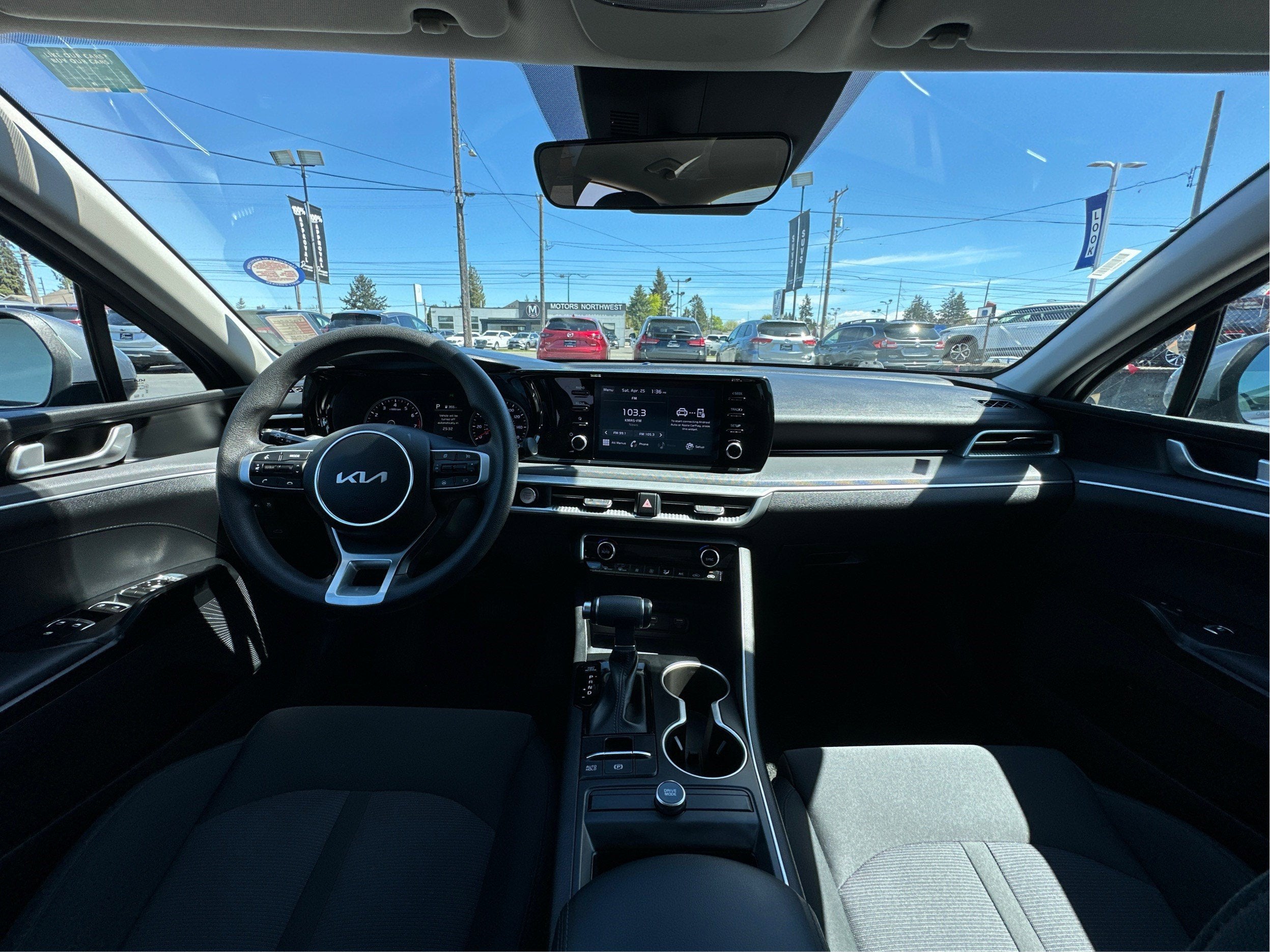 2023 Kia K5 LXS