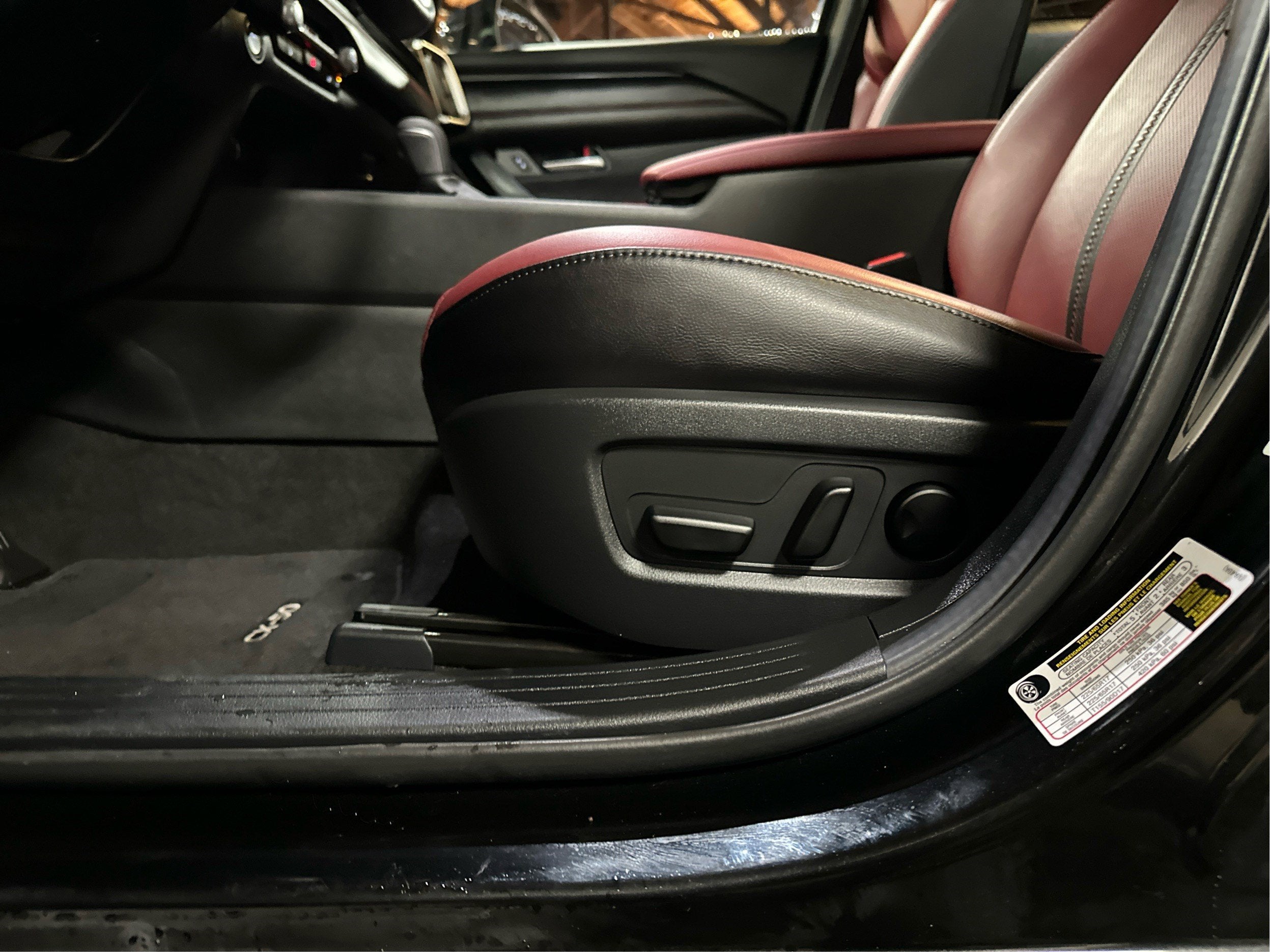 2025 Mazda Mazda CX-50 Hybrid Premium AWD