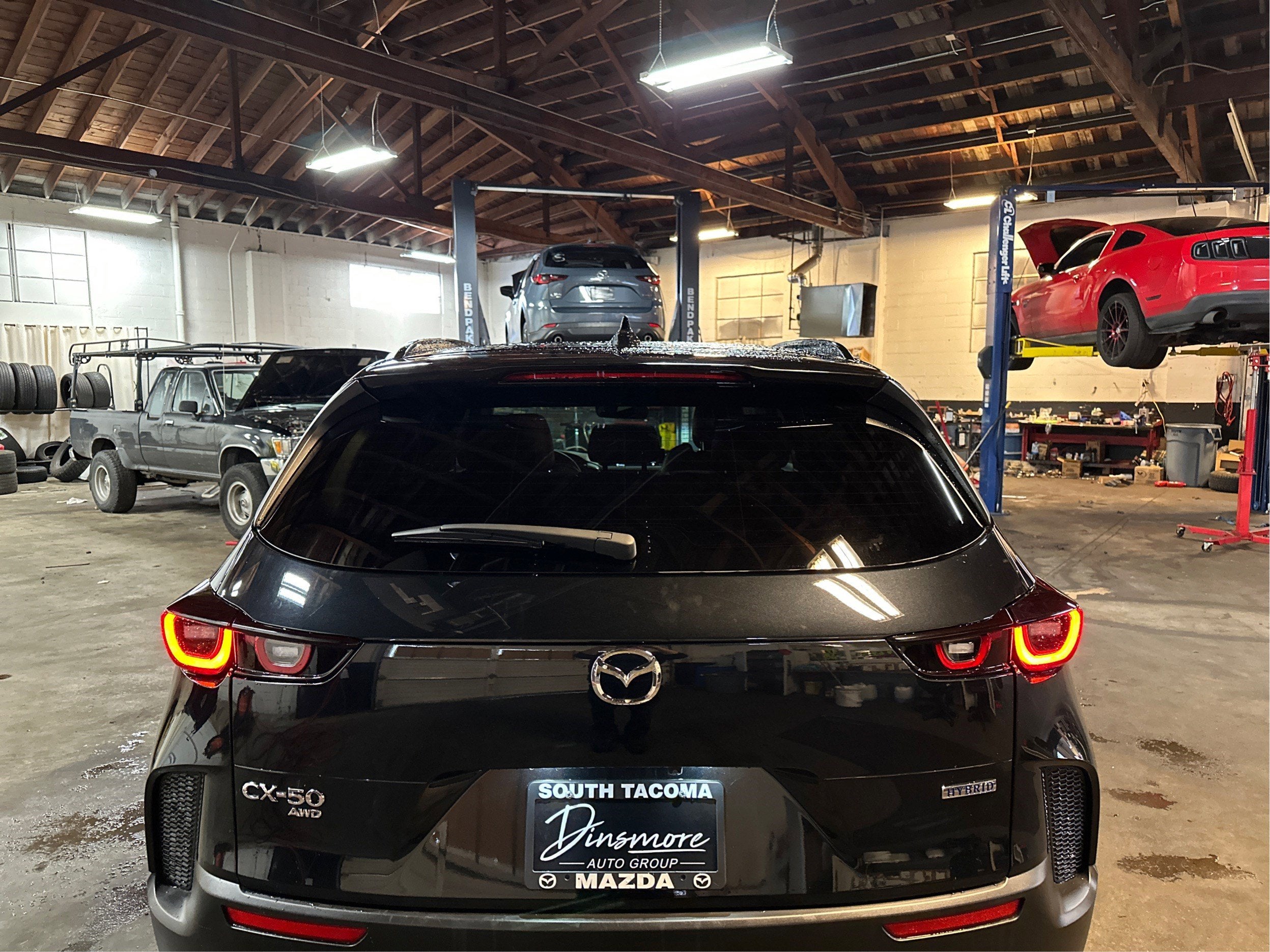 2025 Mazda Mazda CX-50 Hybrid Premium AWD