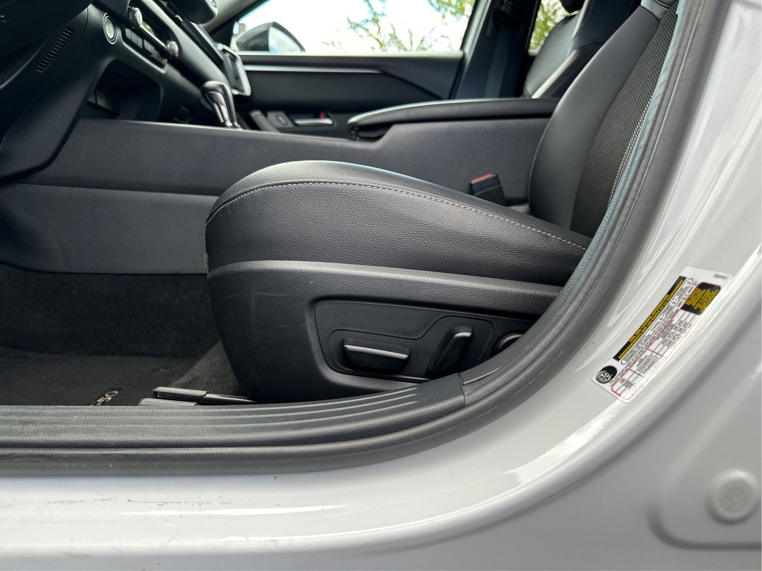 2025 Mazda Mazda CX-50 2.5 S Preferred AWD