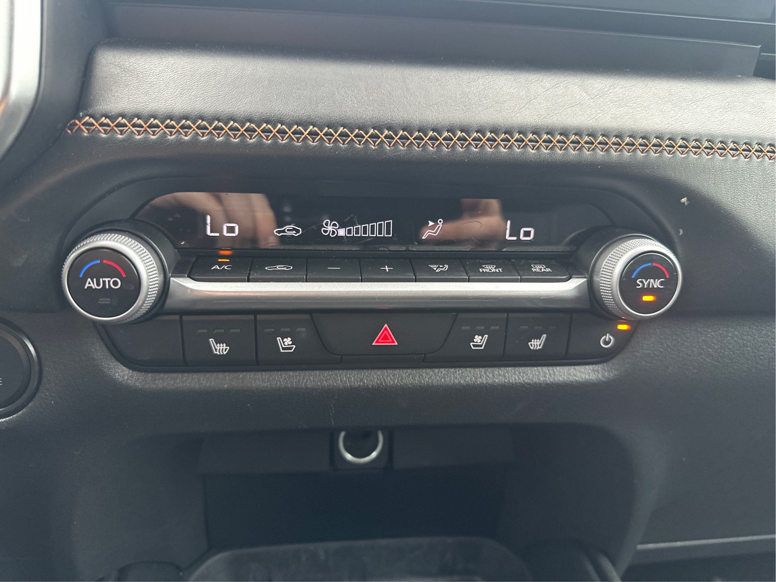 2026 Mazda Mazda CX-50 Premium AWD