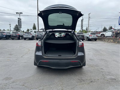2025 Tesla Model Y Long Range