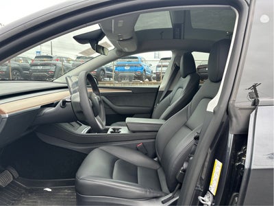 2025 Tesla Model Y Long Range
