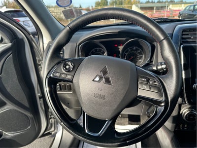 2025 Mitsubishi Outlander Sport Base