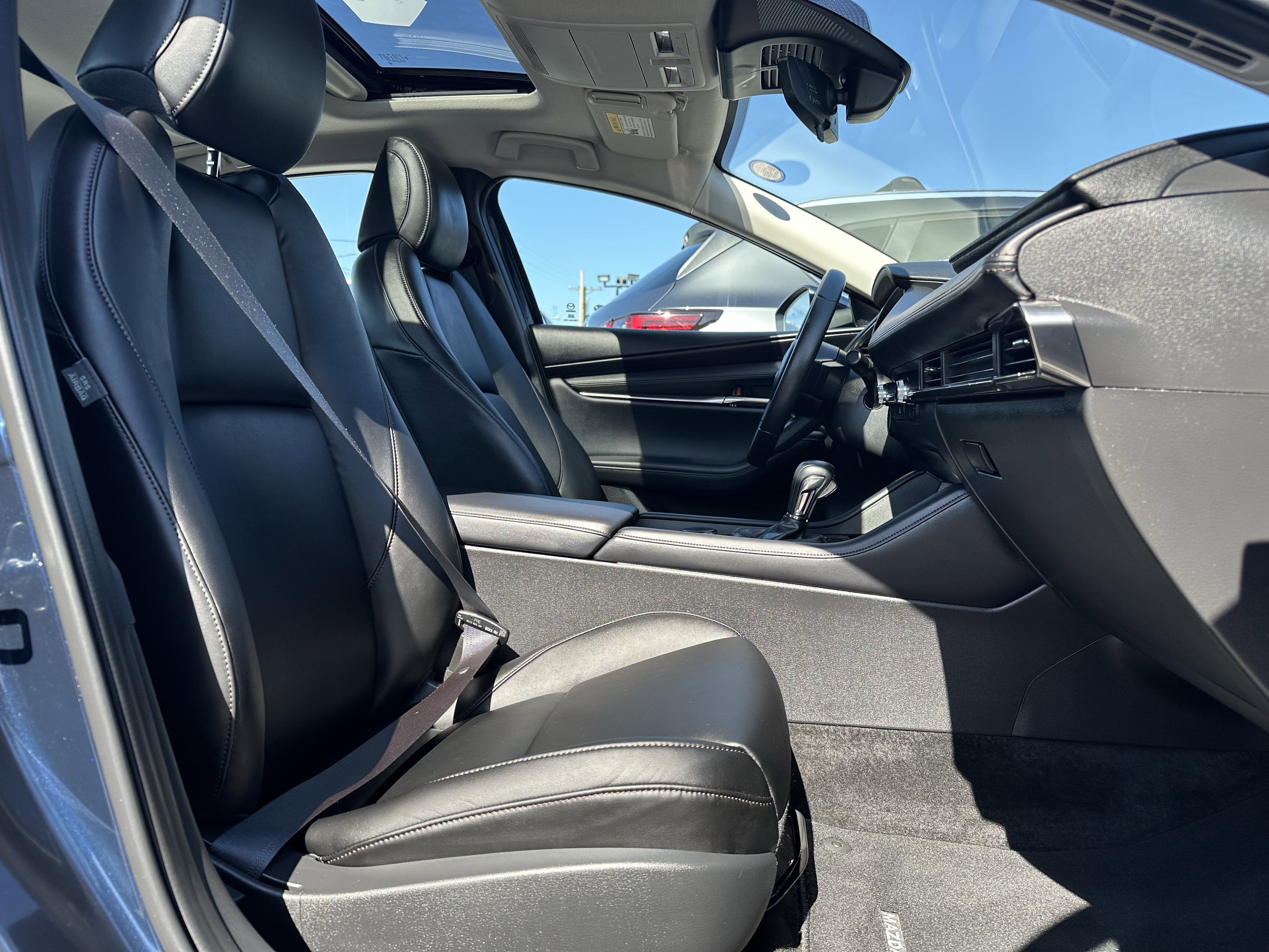 2025 Mazda Mazda3 2.5 S Preferred FWD